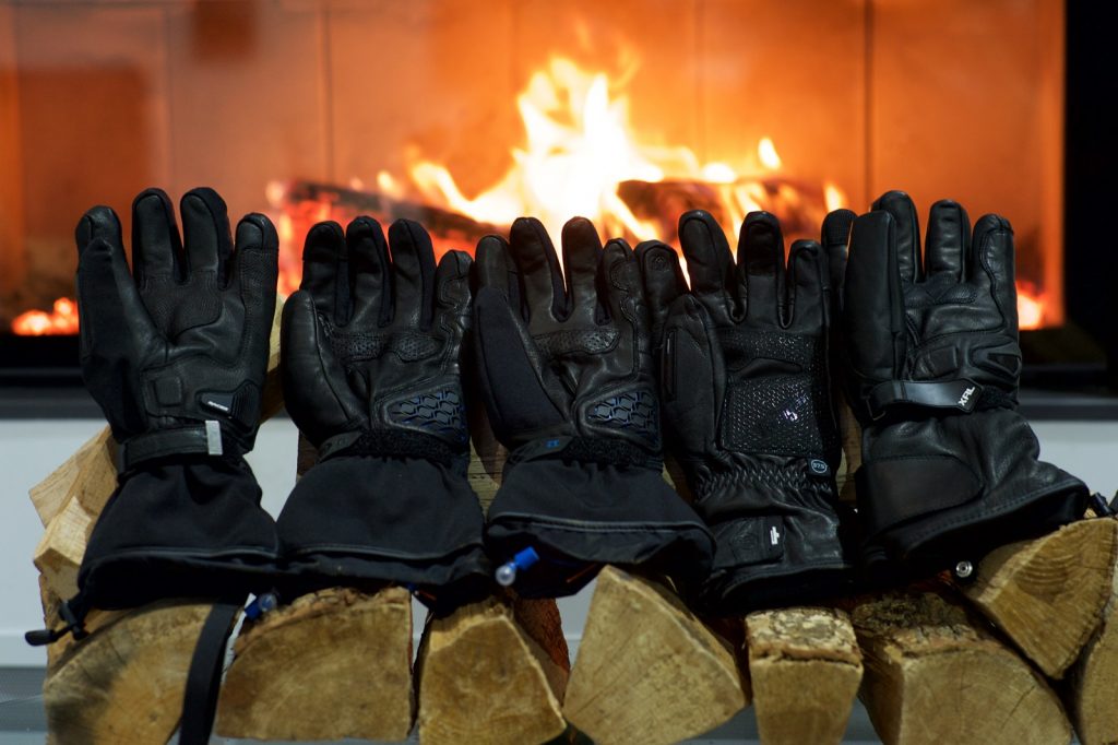 Comment bien choisir ses gants de ski et passer l'hiver au chaud ?